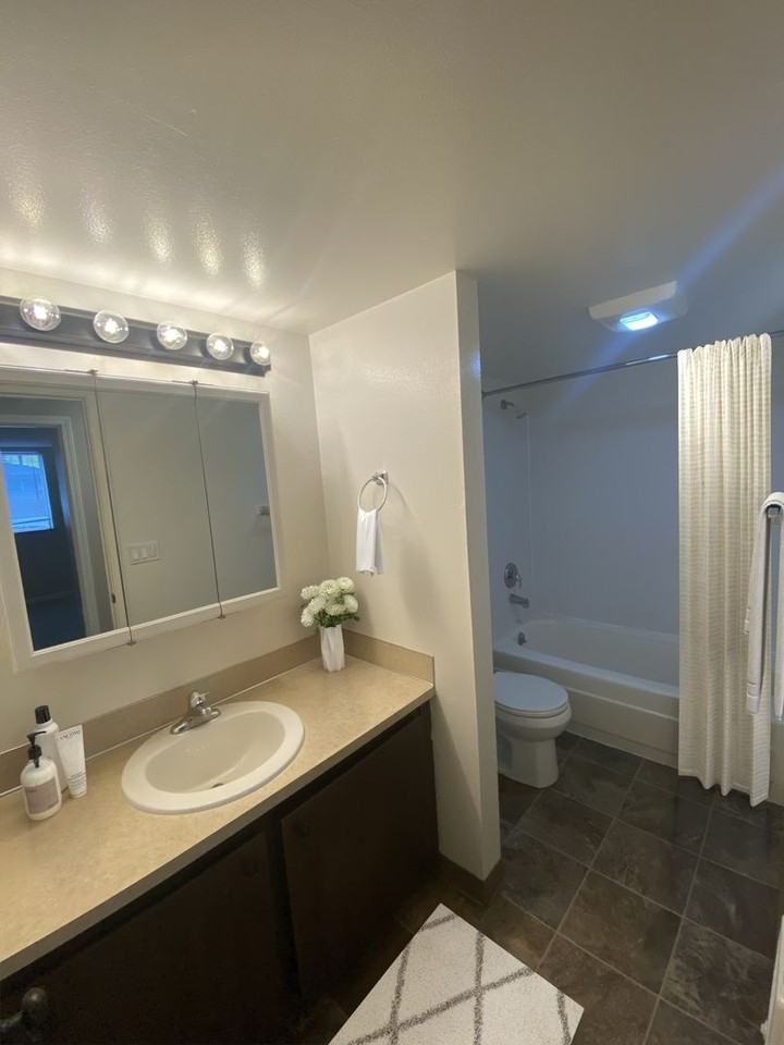 Arlington 905, LLC - Photo 7 of 25