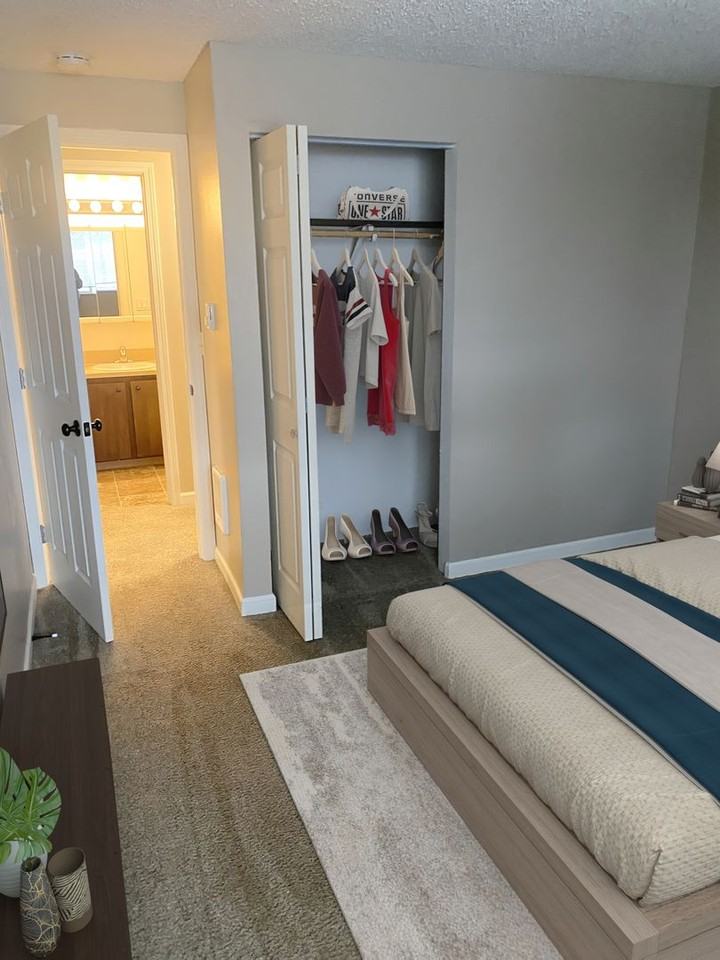 Arlington 905, LLC - Photo 6 of 25