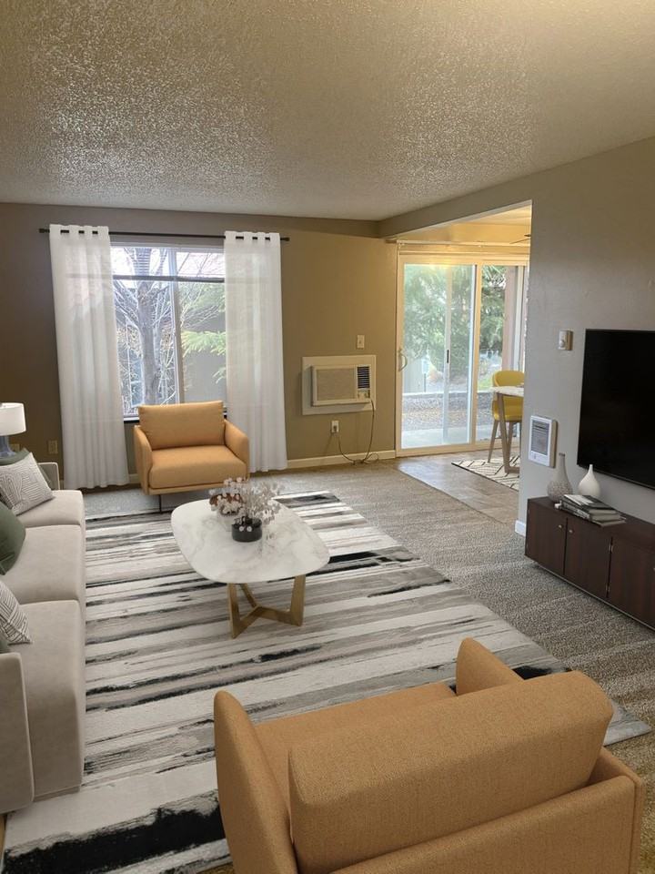 Arlington 905, LLC - Photo 2 of 25