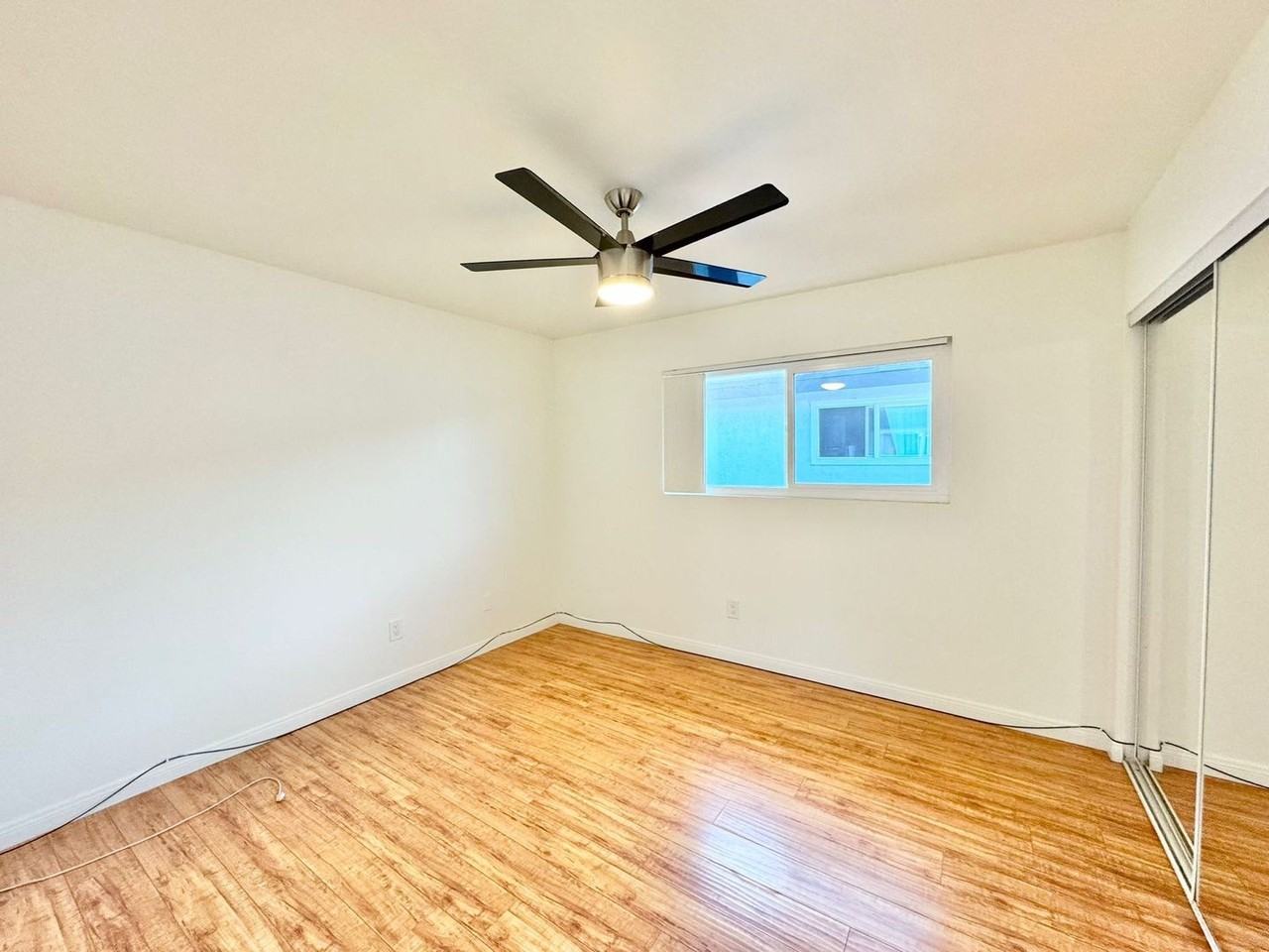 2810 -2820 Huntington St & 312 - 324 Clay Avenue - Photo 5 of 11