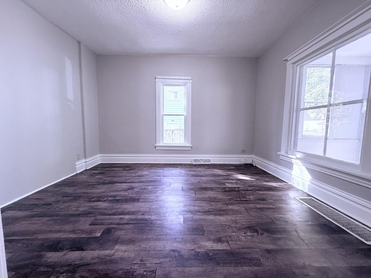 1427 West 2nd Street - Photo 6 of 23