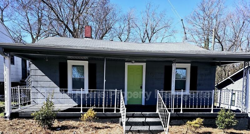 412 Cable St - Photo 2 of 14