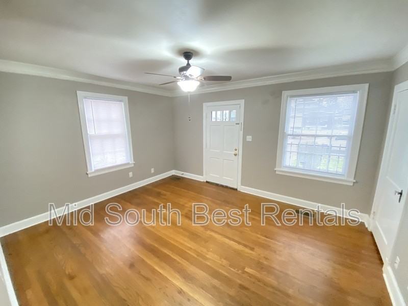 1612 Netherwood Ave - Photo 2 of 11