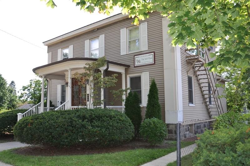 416 S 5th Ave #3 - Photo 2 of 8