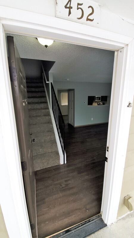 452 North 18th Avenue - Photo 2 of 32