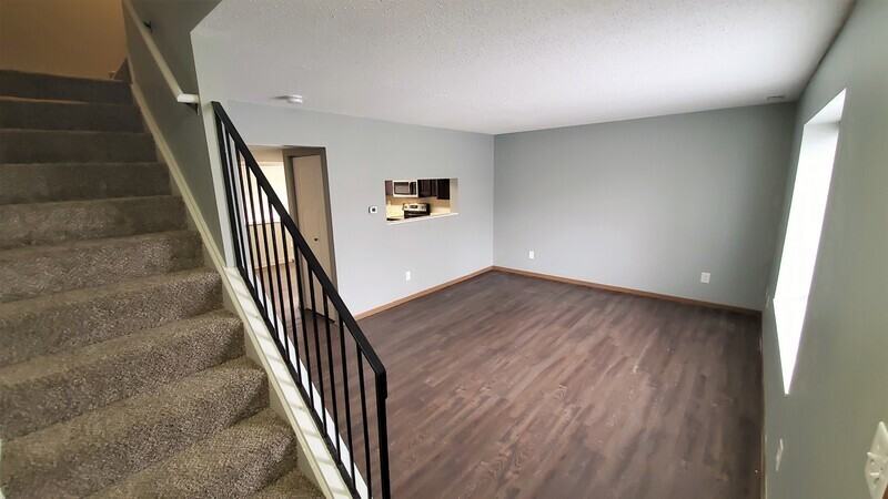 452 North 18th Avenue - Photo 3 of 32