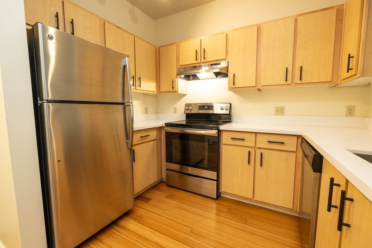 OVERTON PARK APARTMENTS (HASM01) - Photo 5 of 22