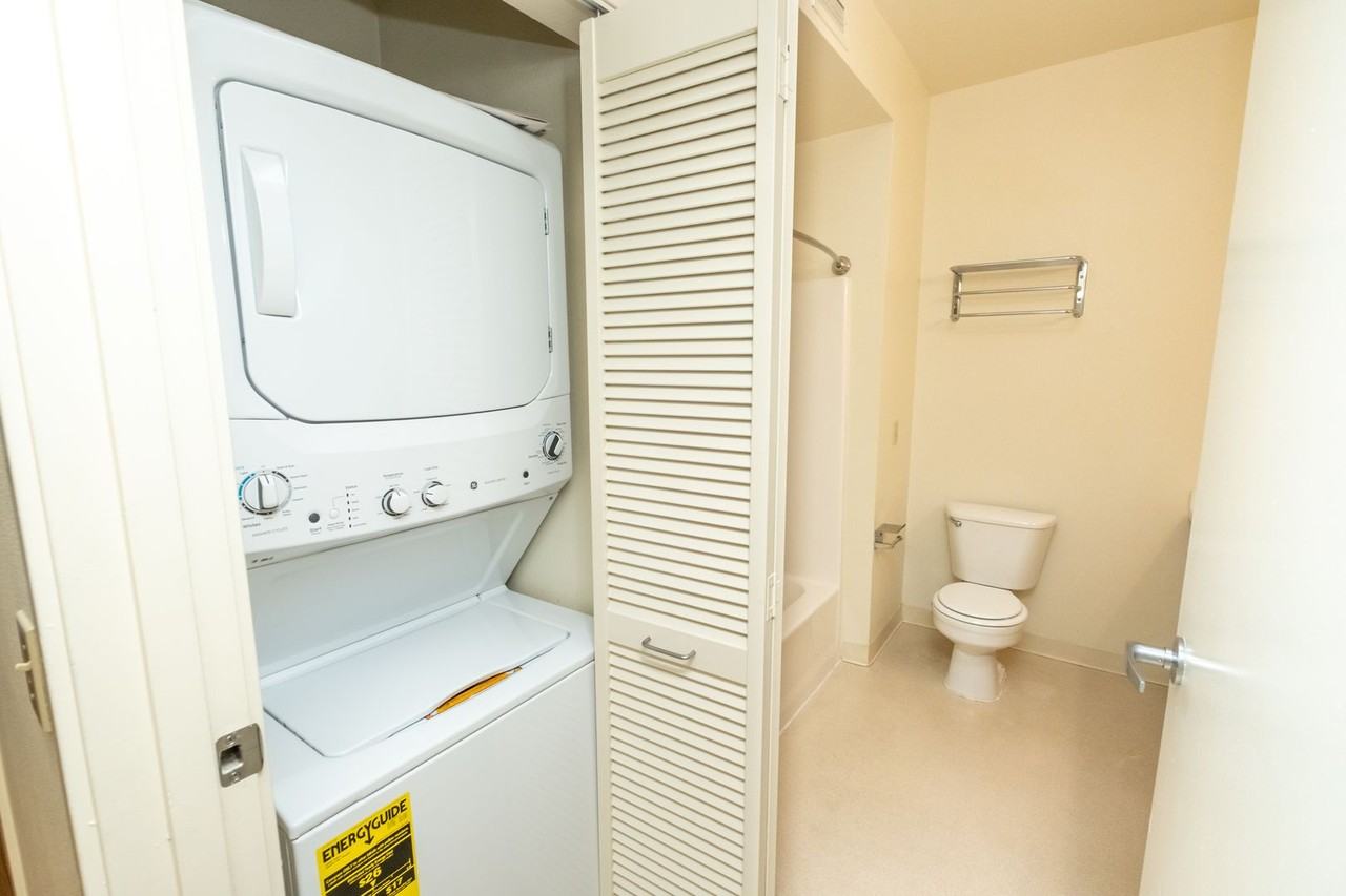 OVERTON PARK APARTMENTS (HASM01) - Photo 6 of 22