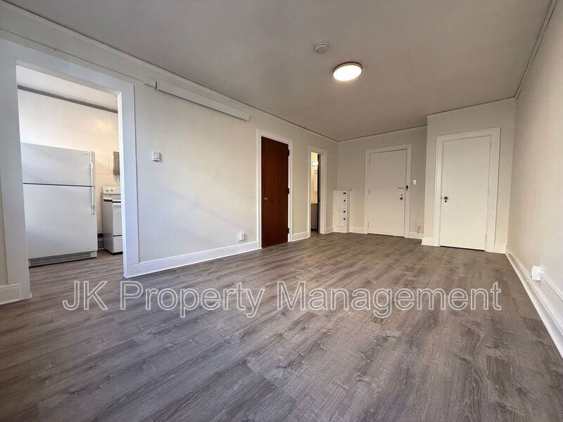 310 5th St N #23 - Photo 5 of 11