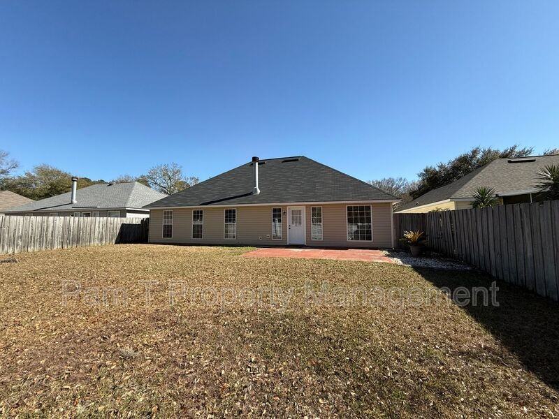 257 Shady Oak Cir - Photo 4 of 38