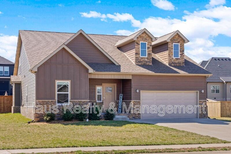 339 Bluebriar Trce - Photo 2 of 36