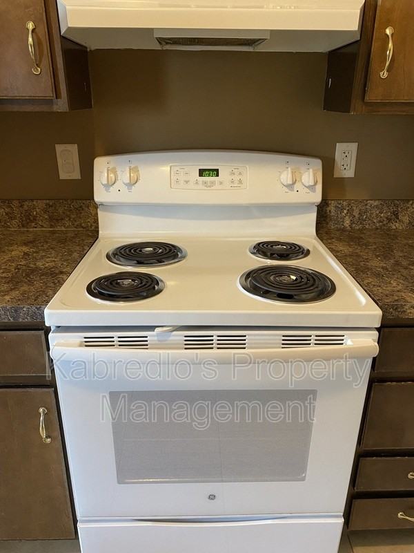 1800 Knox St #35 - Photo 5 of 11