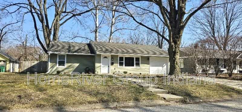 525 Eagleview Ct - Photo 2 of 13