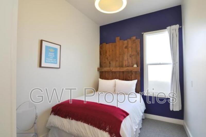 1906 Mission St - Photo 5 of 33