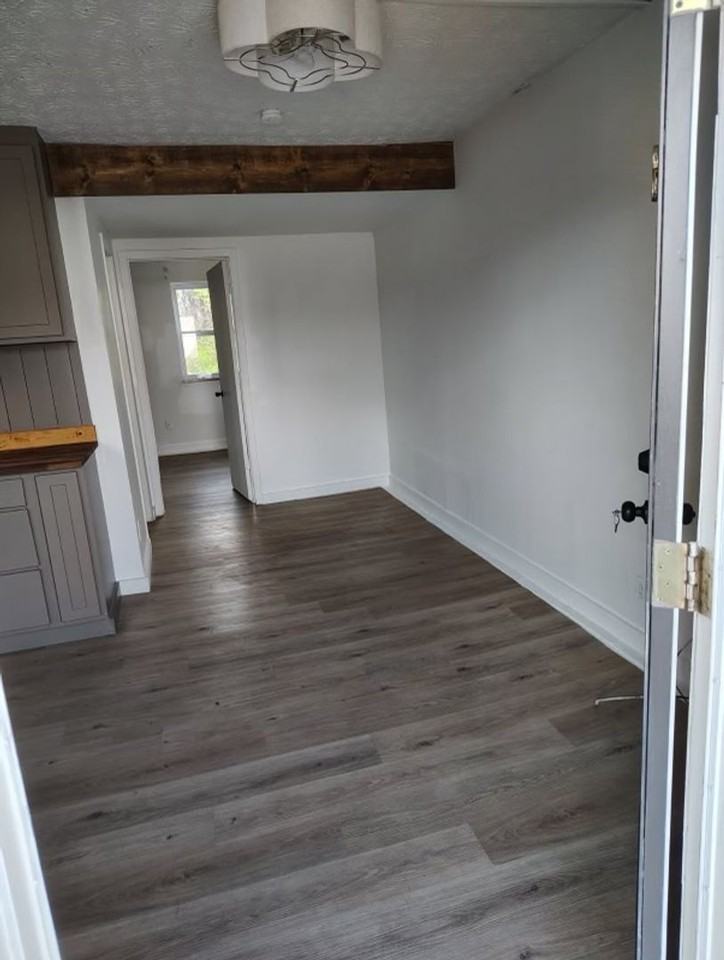 3001 Sevier Ave - Photo 4 of 8