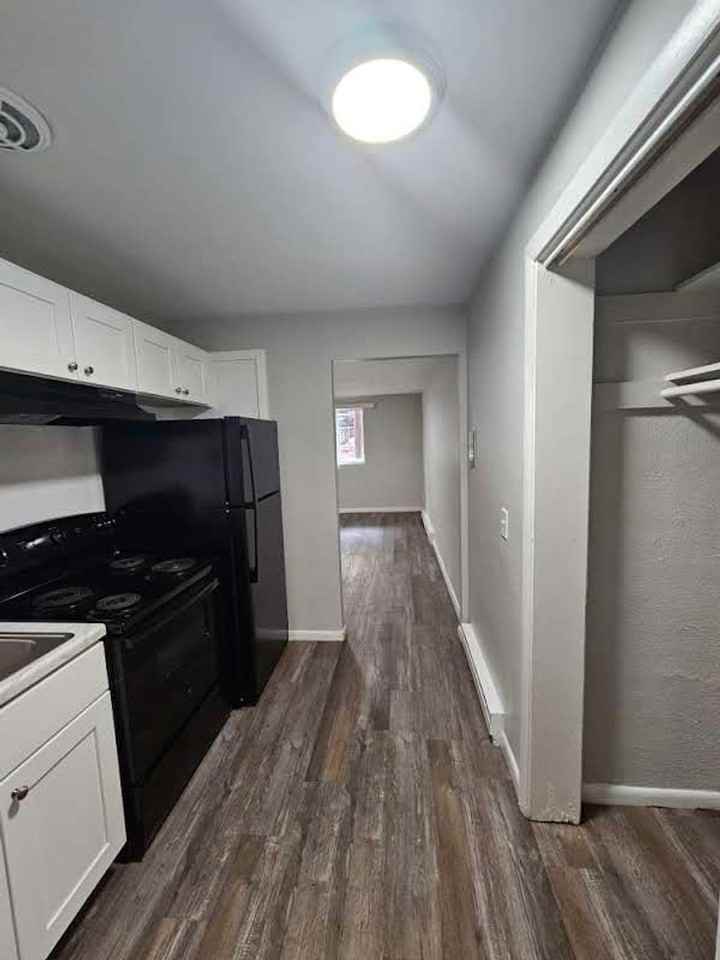 480 Norfolk - Photo 6 of 14