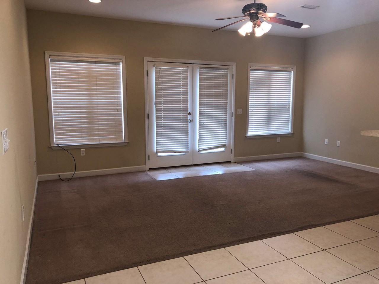 323 Eagle Lndg - Photo 3 of 19