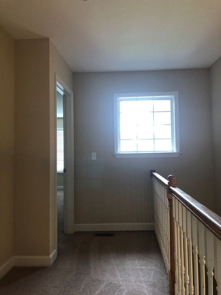 323 Eagle Lndg - Photo 7 of 19