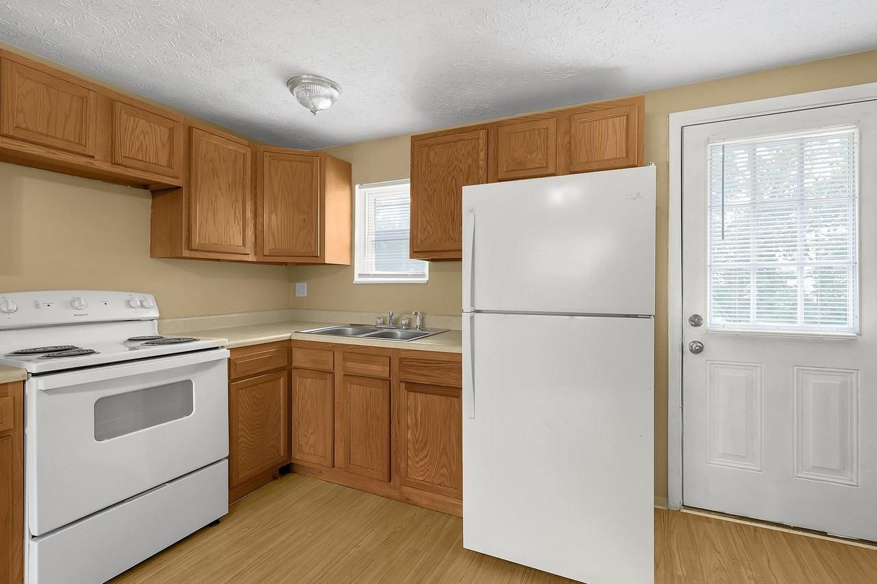 3011 Markham Rd #3011B - Photo 4 of 36