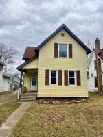 featured image of 223 N Webster St