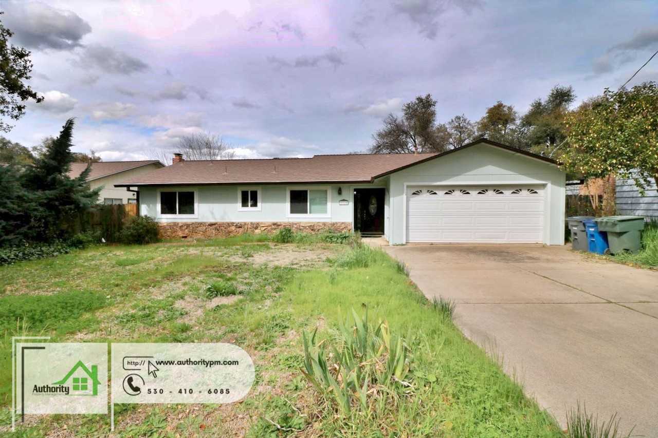 1116 De Moll Dr - Photo 2 of 25