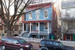 featured image of 412 W Marshall St