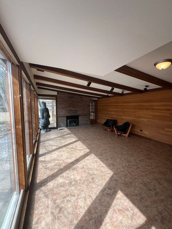 1607 Bluebell Ave - Photo 2 of 17