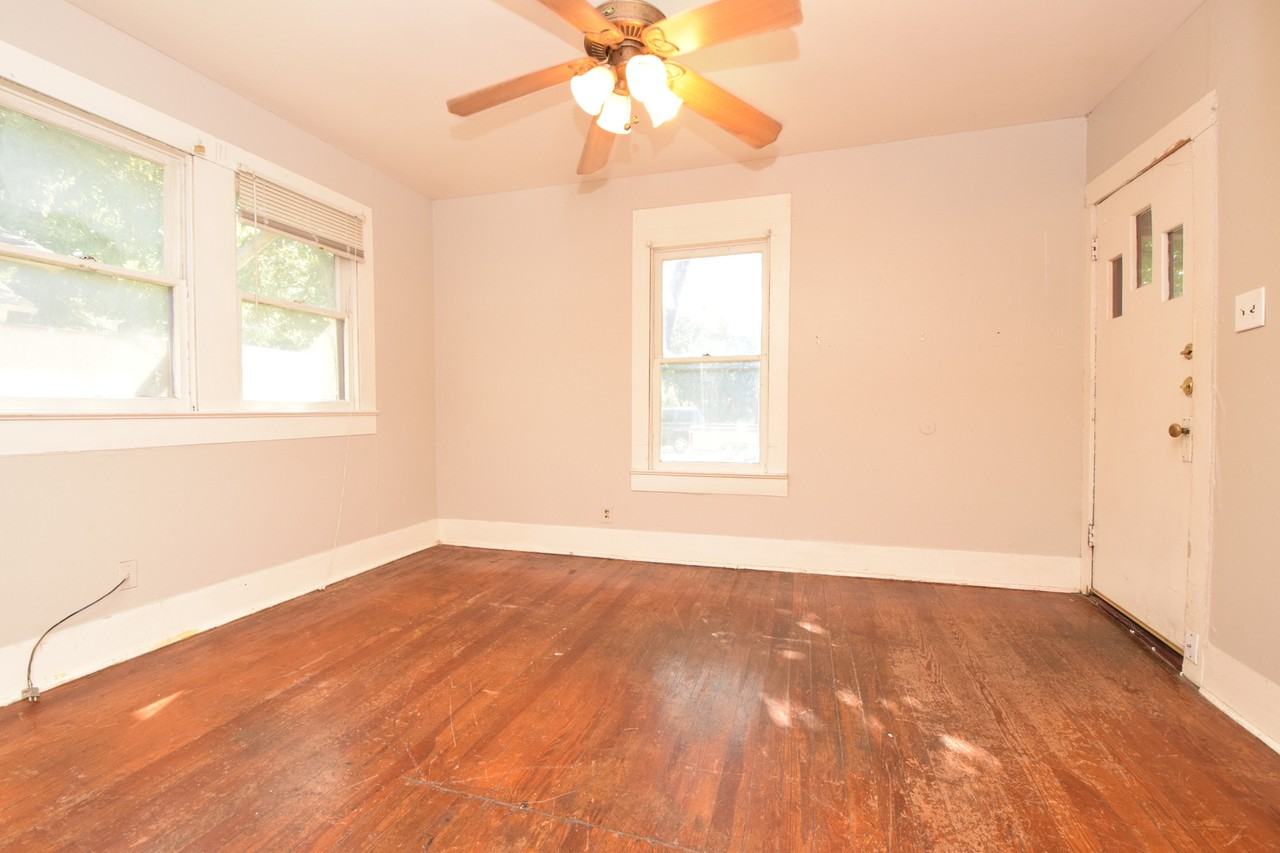 5110 Evans Ave - Photo 4 of 17