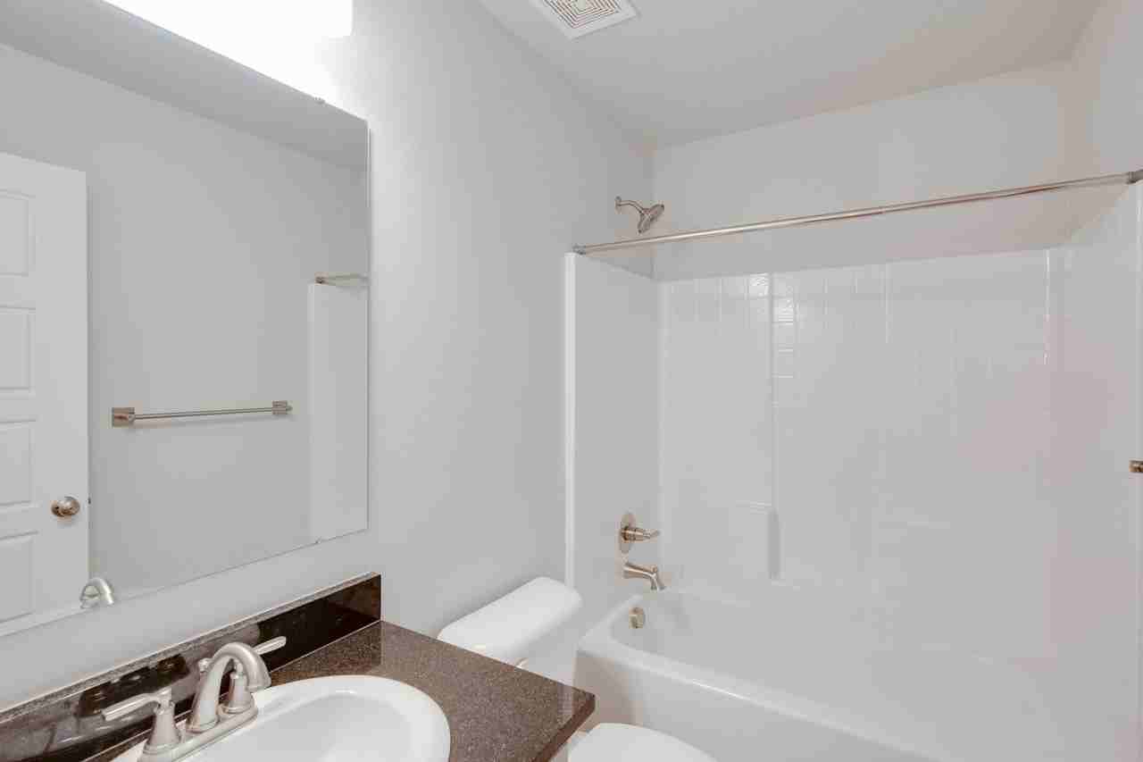 319 S Riggs Spring Ave - Photo 7 of 22