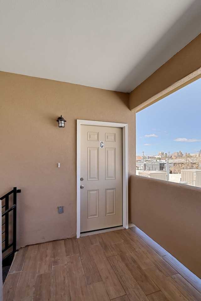 916 Saint Vrain Street Unit C - Photo 2 of 11