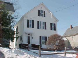 featured image of 9 Lehner St