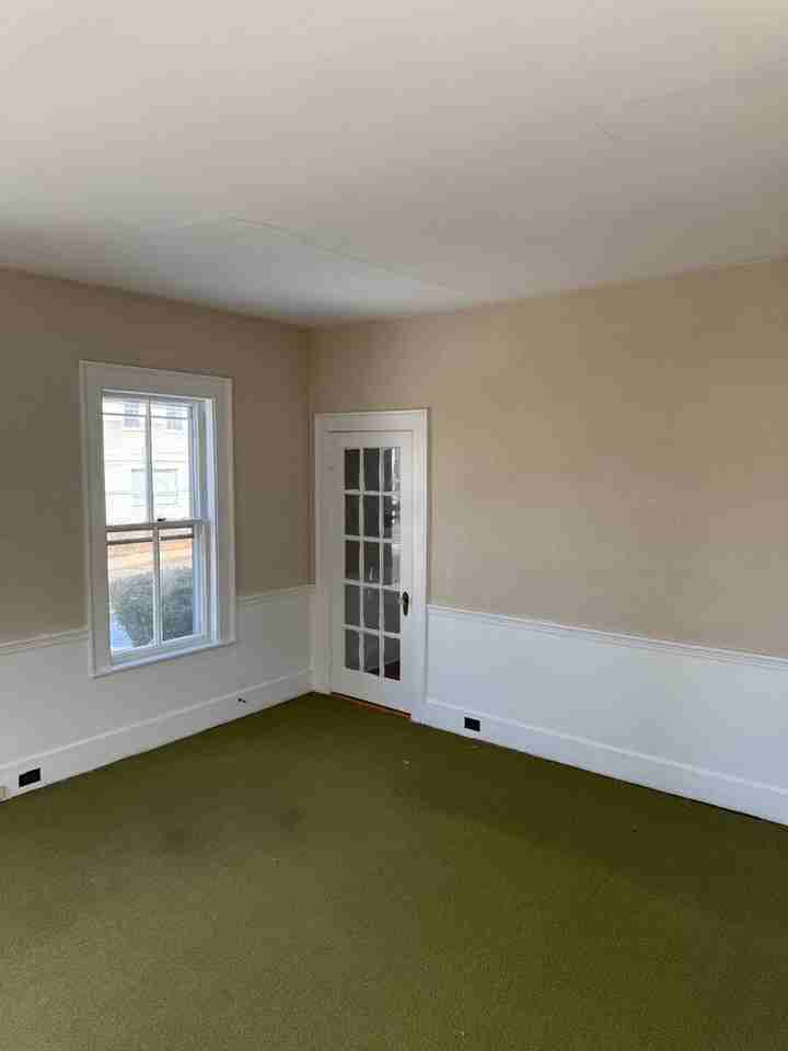 9 Lehner St - Photo 5 of 9