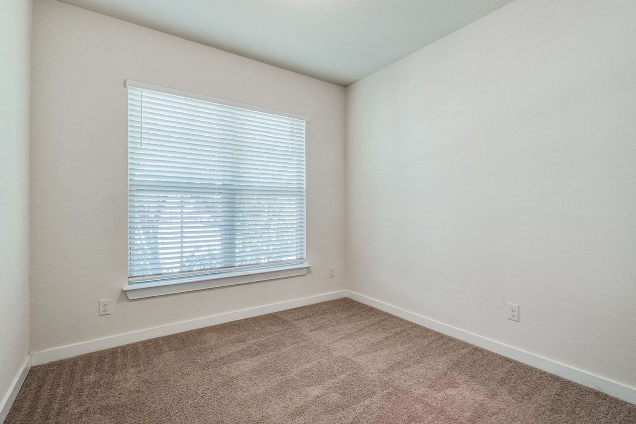 11822 Bricewood Pass - Photo 6 of 12