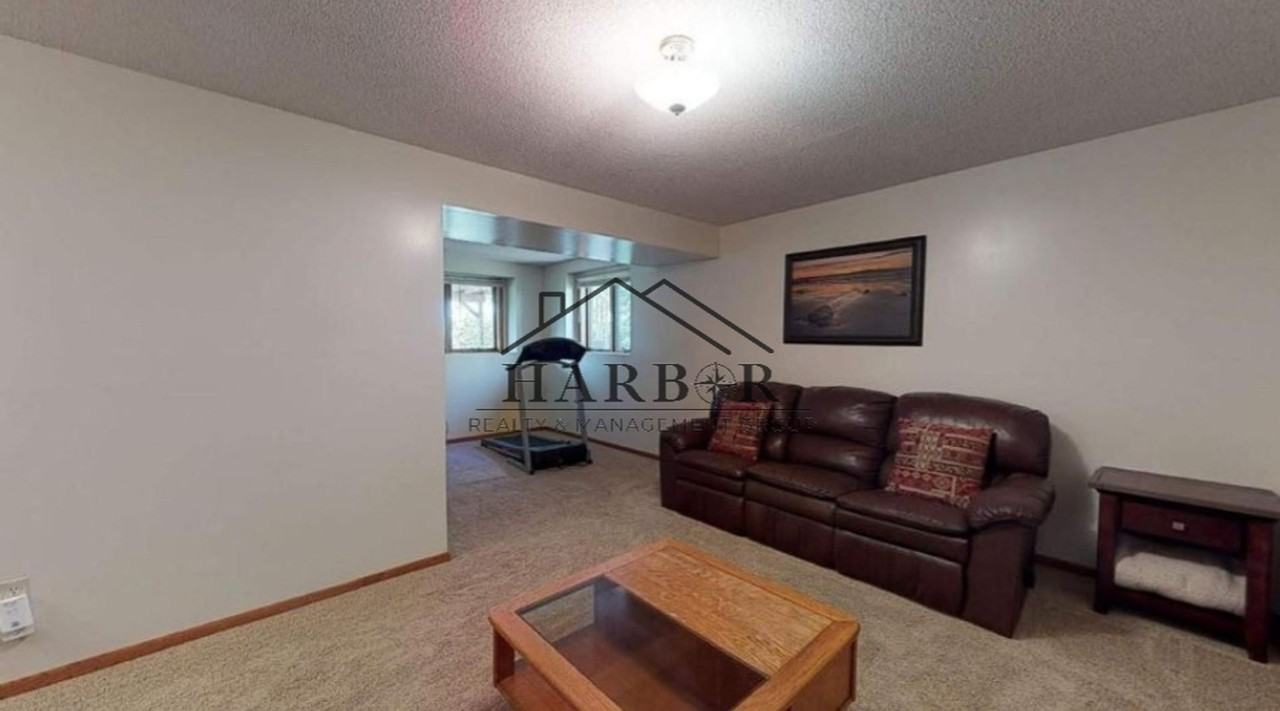 3814 10th Ave Sw - Photo 5 of 19