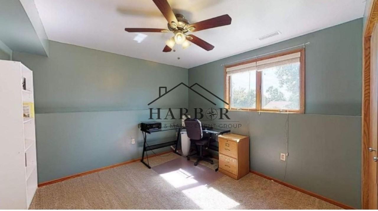 3814 10th Ave Sw - Photo 7 of 19