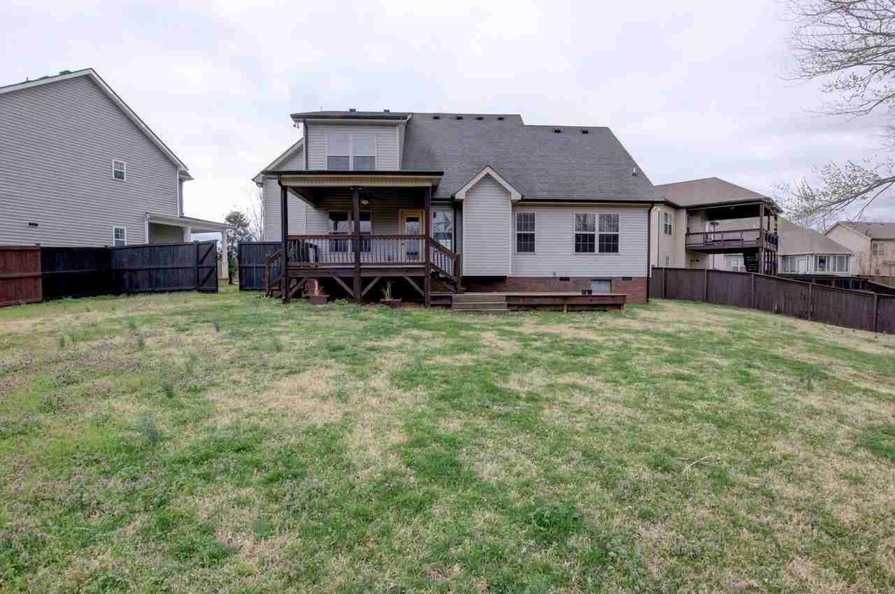 803 Primrose Ct - Photo 7 of 50