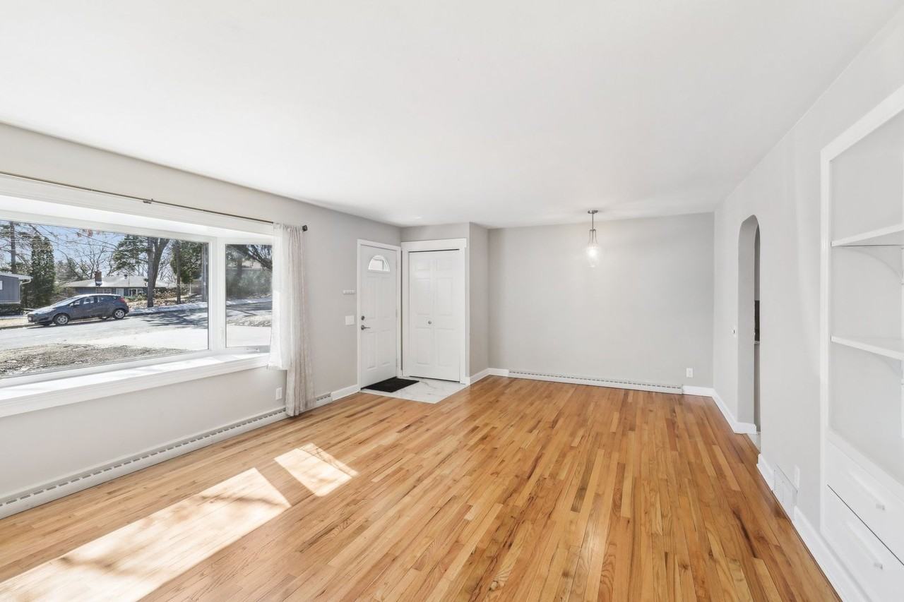 5213 Mesa Rd - Photo 4 of 36