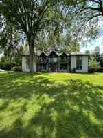 featured image of 404 S Clay St