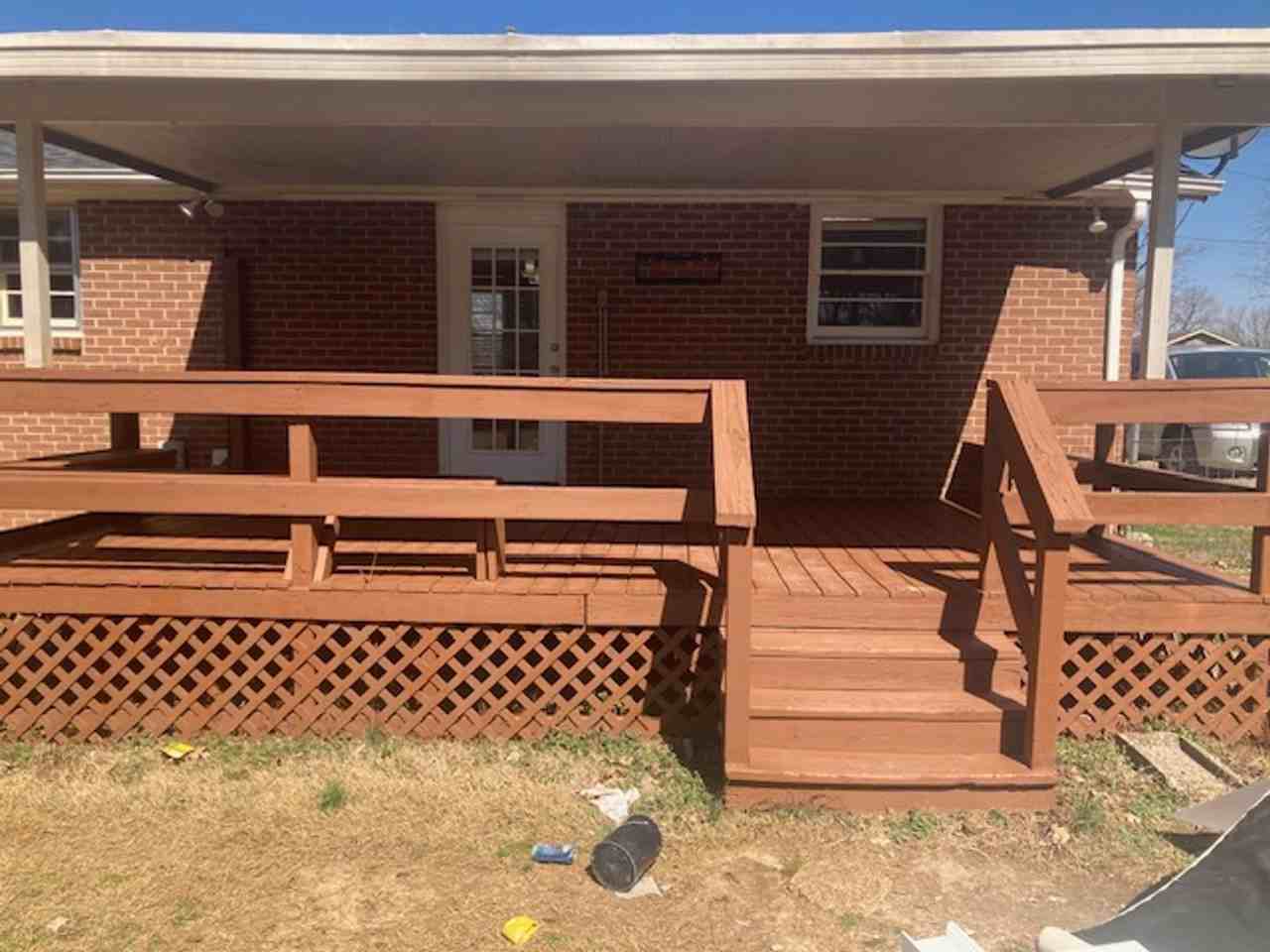 105 Dee Court - Photo 2 of 16