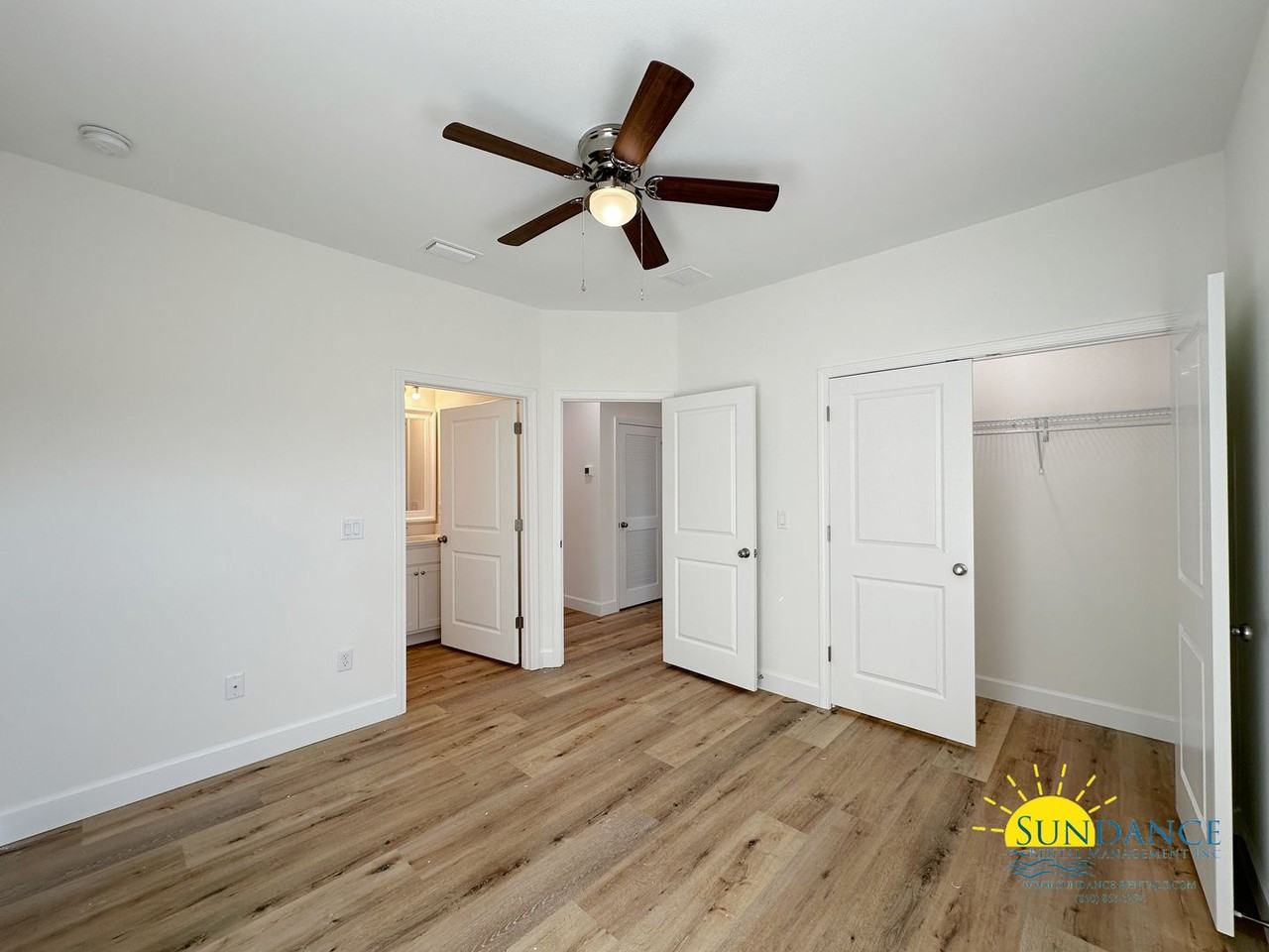7 11th St - Photo 4 of 17