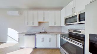 LANCASTER_3859 - Photo 1 of 1