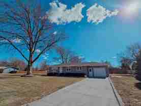 1605 Grand Ave - Photo 1 of 1