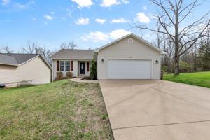 featured image of 1928 Garrett Dr