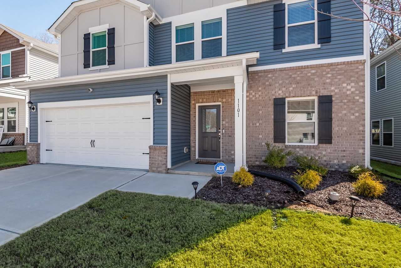 1101 Umstead Grove Way - Photo 2 of 27