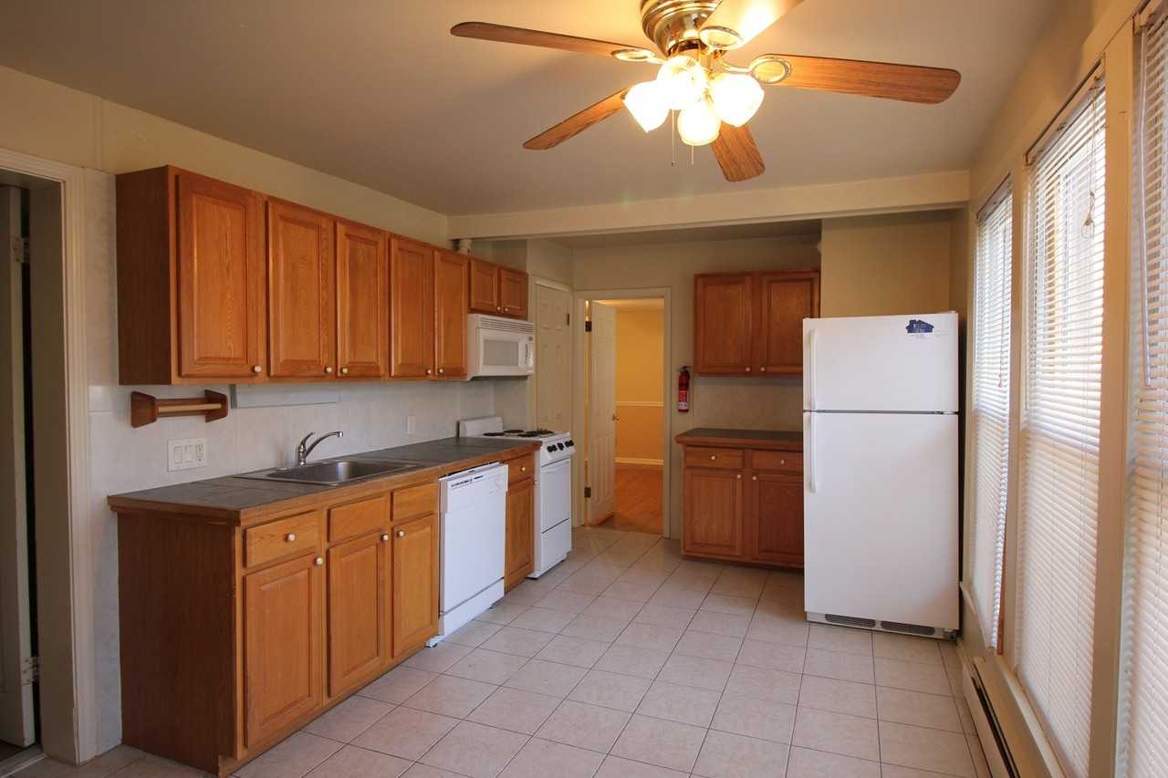 121 Normal - Photo 7 of 18