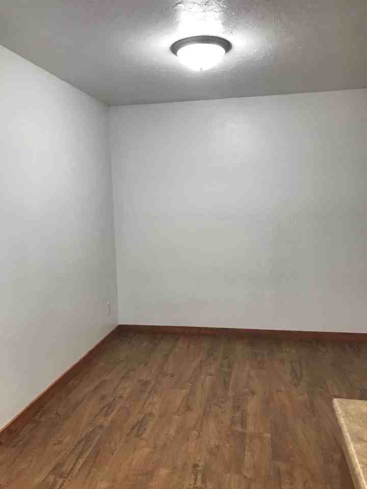 The Oaks at Naples - Photo 4 of 9