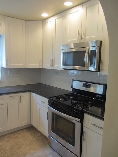 892 N Stillman St - Photo 3 of 12