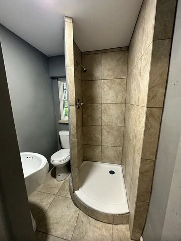 602 Pritz Avenue/802 - Photo 3 of 6