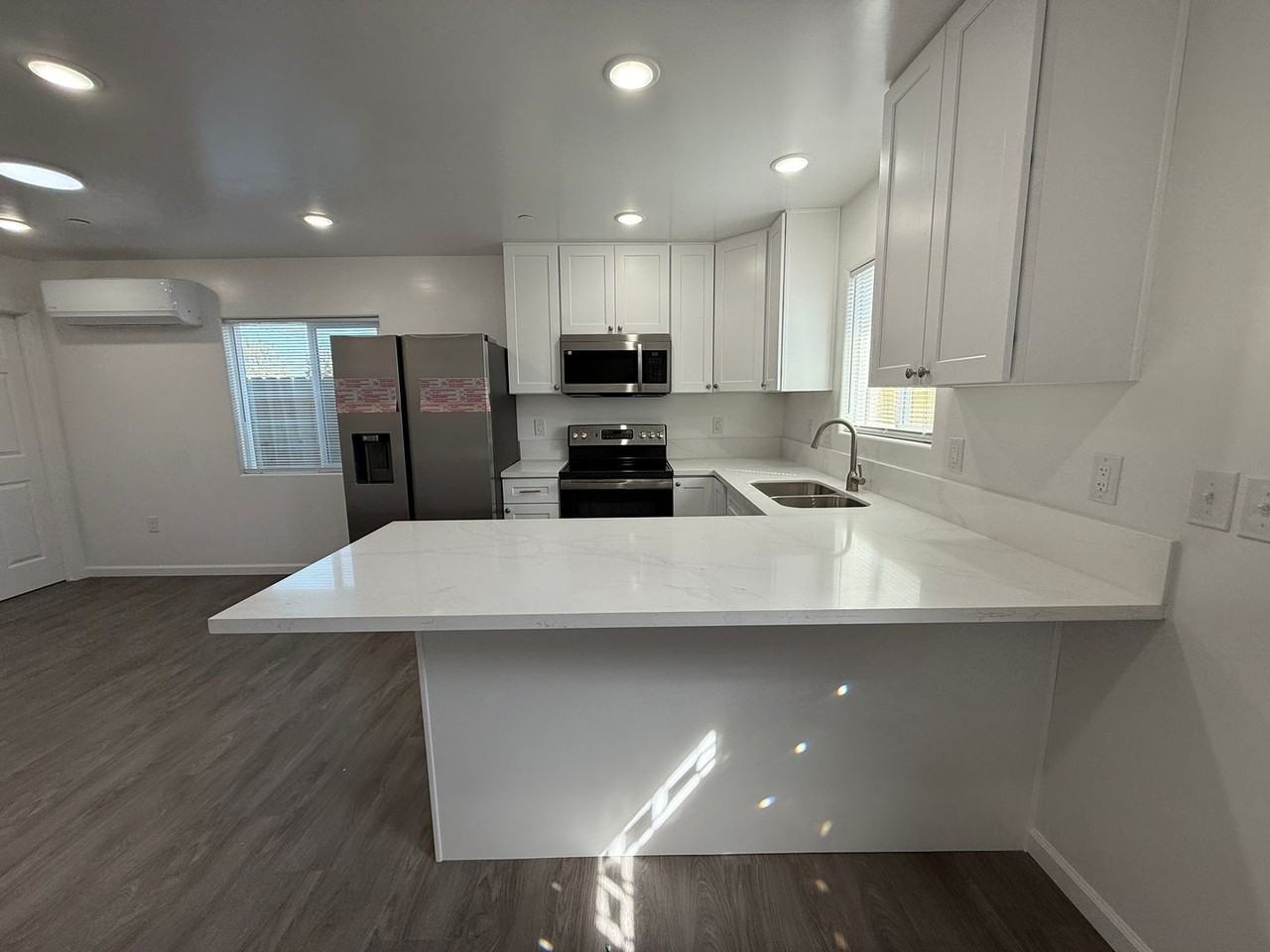 1520 Jonathan Pl #A - Photo 5 of 34