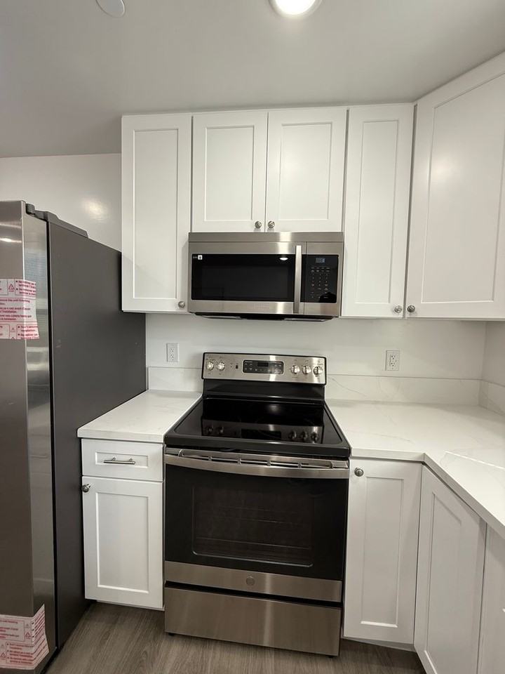 1520 Jonathan Pl #A - Photo 7 of 34